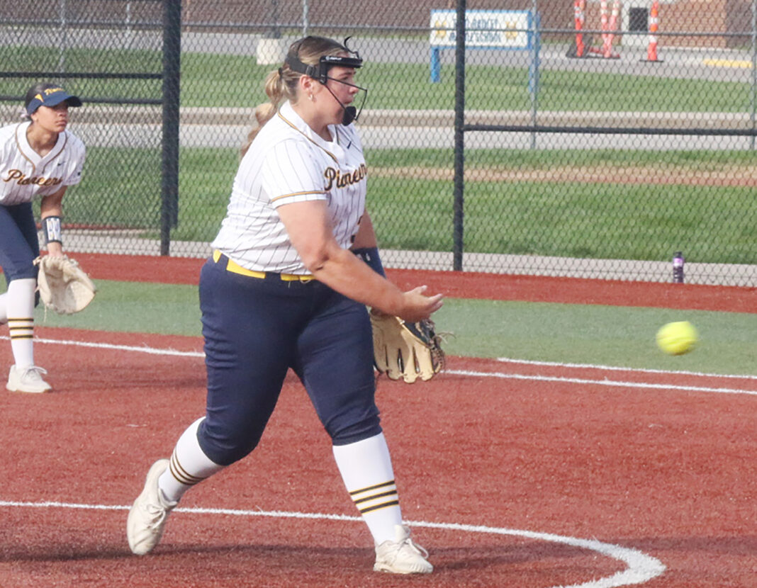 Pioneers record another softball sweep