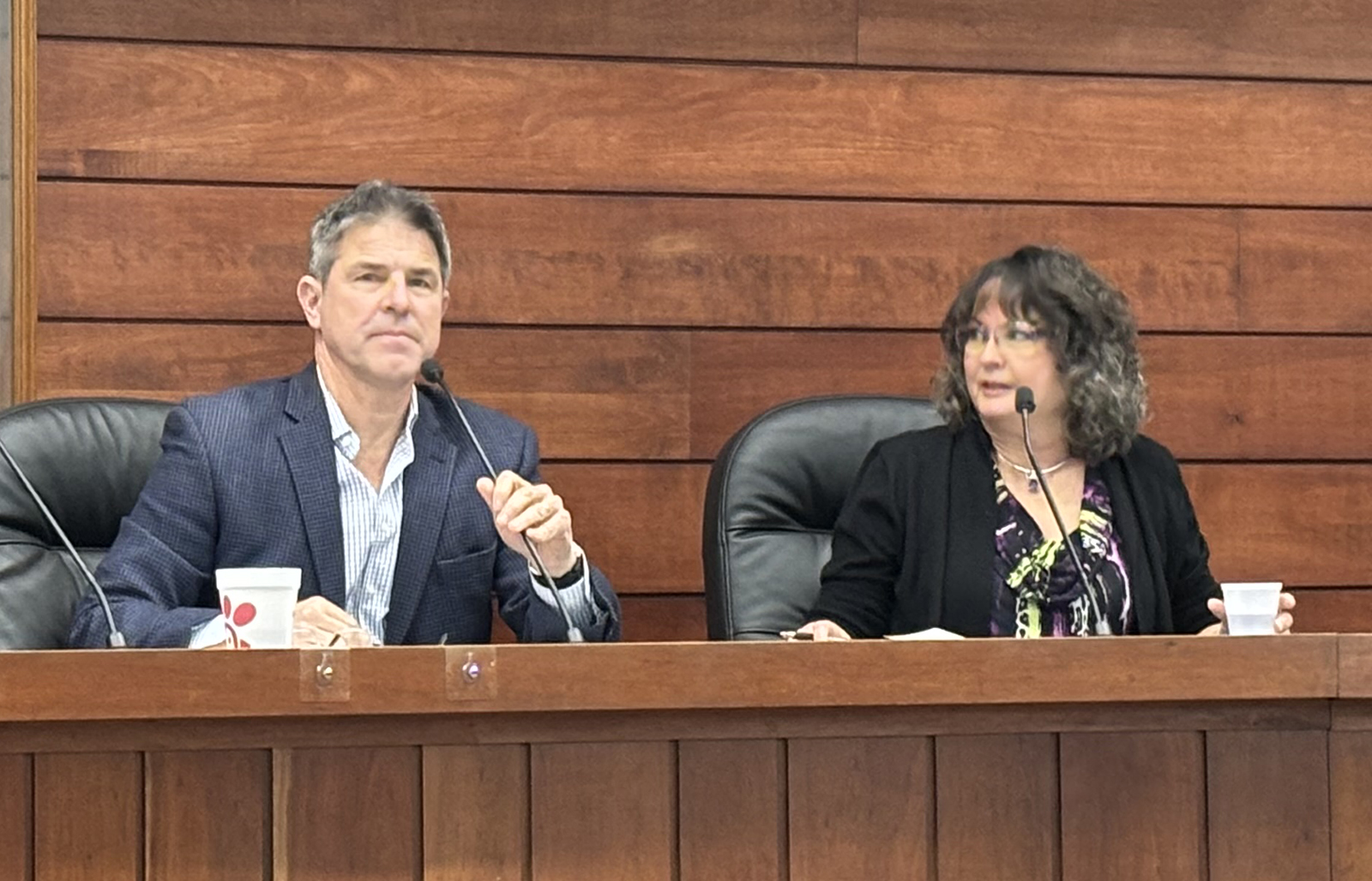 Bray, Mayfield talk 2026 Indiana legislative session