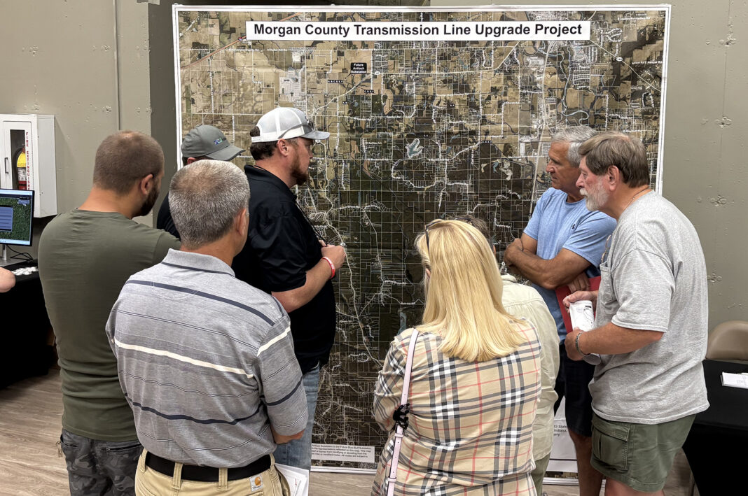 Residents voice concerns over powerline routes